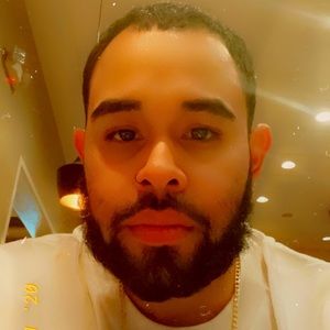 Meet your Posher, Aaron